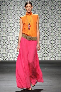 Colores nen una tendencia de moda primavera verano 2013